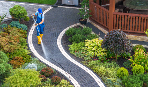 Best Residential Pressure Washing Services  in Eden Prairie, MN